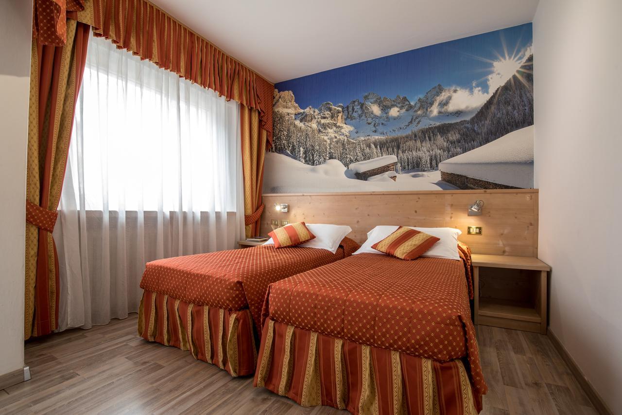 Touring Hotel